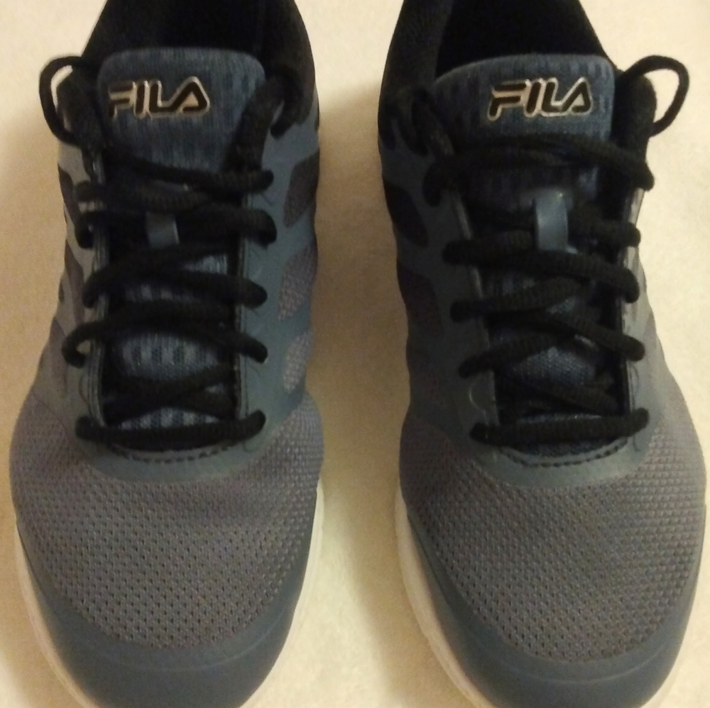 Fila Sneakers Women's Size 8